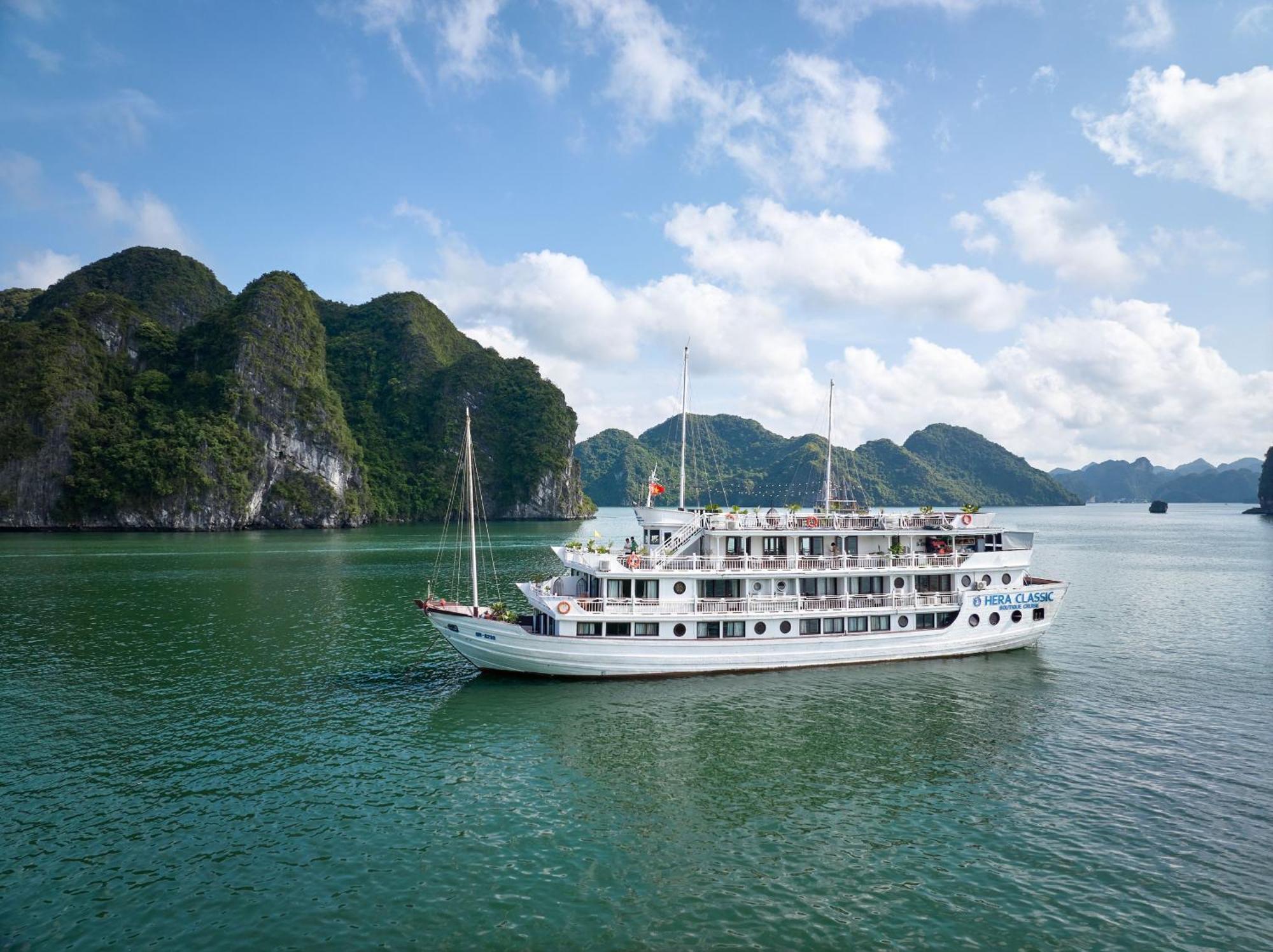 Hera Boutique Cruise Ha Long Bay Exterior photo